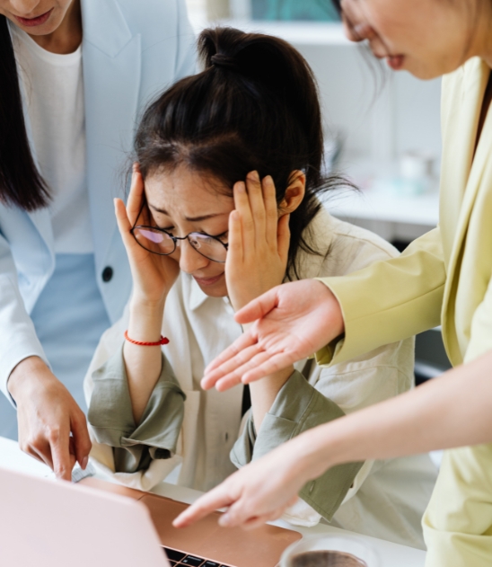 HR consultant providing one-on-one coaching to a new supervisor